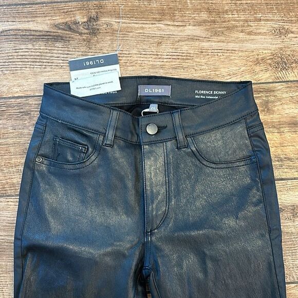 👖 DL1961 Florence Skinny Mid Rise Intrasculpt Ankle Blk LeatherPants Sz24 NWT👖 - Picture 2 of 5